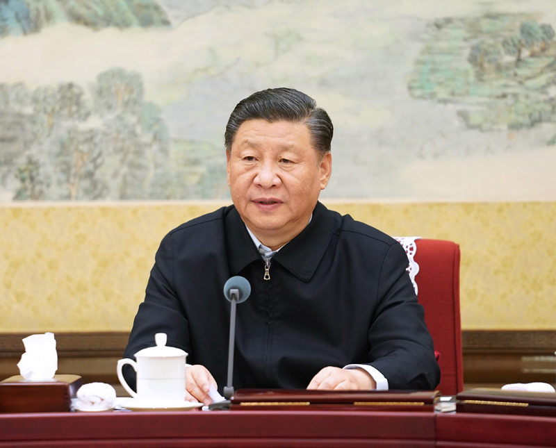 12月26日至27日,中共中央政治局召开“不忘初心、牢记使命”专题民主生活会,中共中央总书记习近平主持会议并发表重要讲话。新华社记者 李学仁 摄