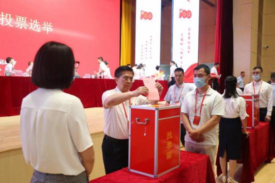 投票现场