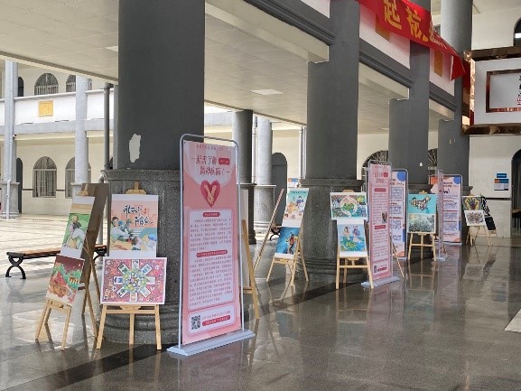 展览2.jpg