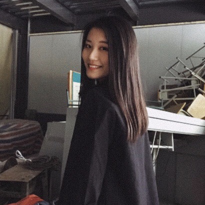 黄雅荧